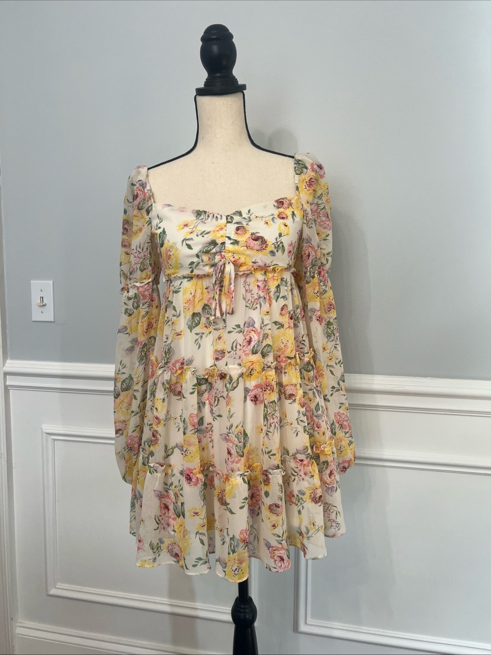 City Studio Long Sleeve Sweetheart Neckline Mini Floral Dress Juniors 3